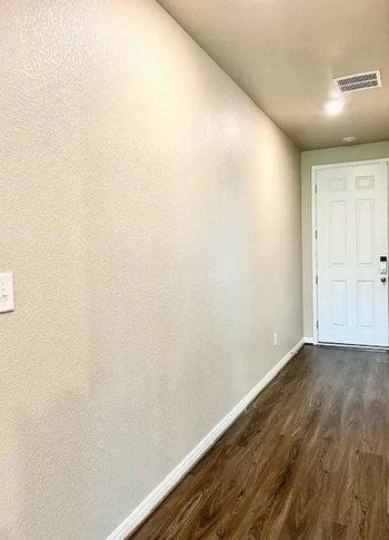 Home in Austin, TX that had their interior painting done by Austin's best house painter Austin Painting and Cabinets