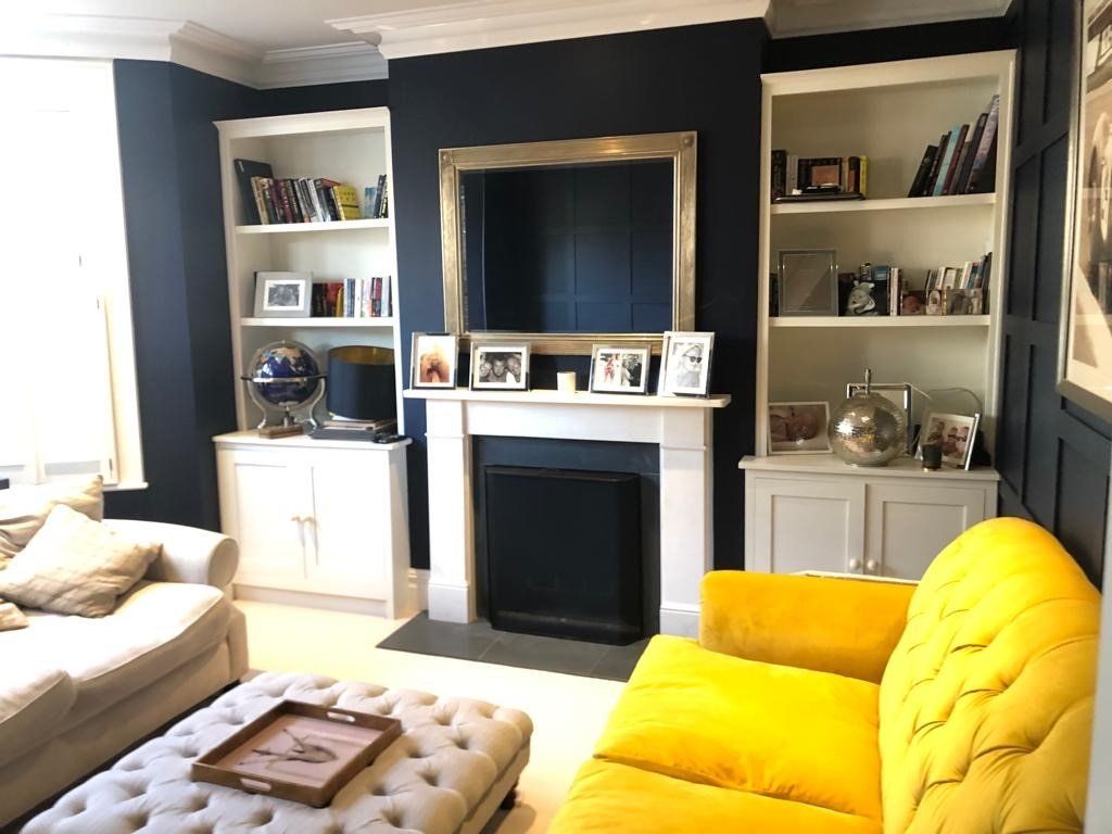 Living room with fireplace