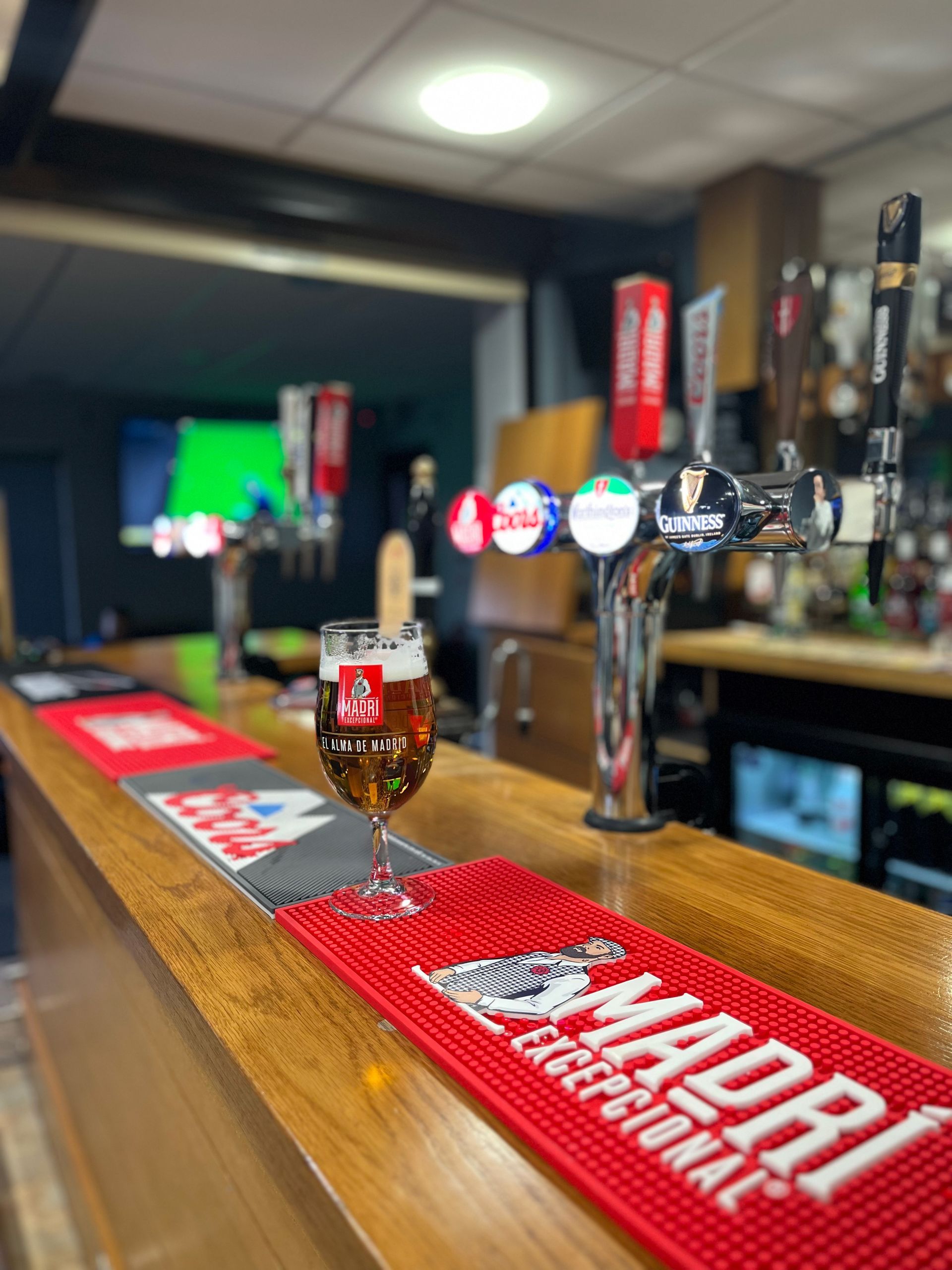 bar and pint