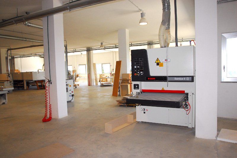 attrezzature per lavoro legno