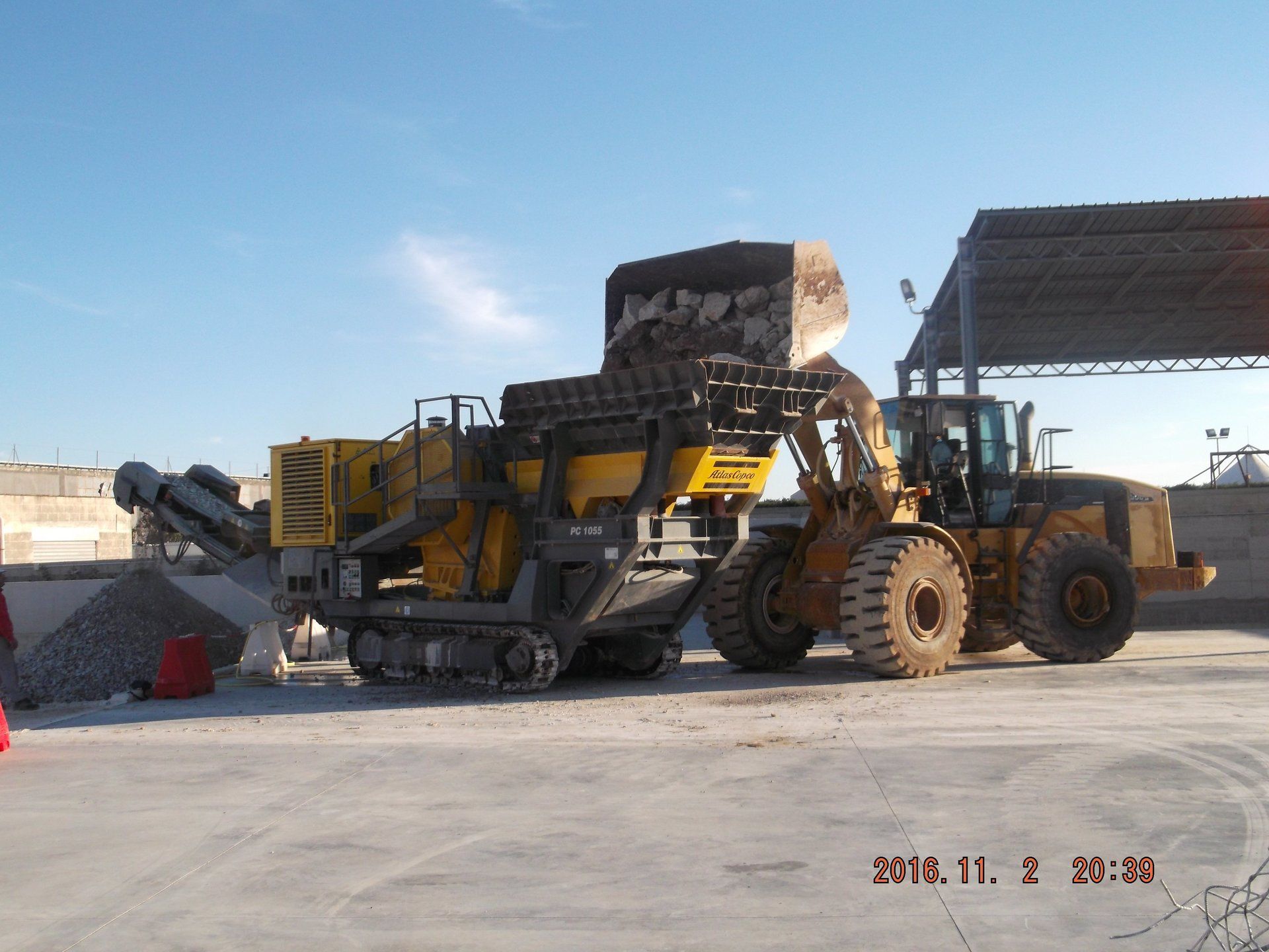 frantoio e pala gommata