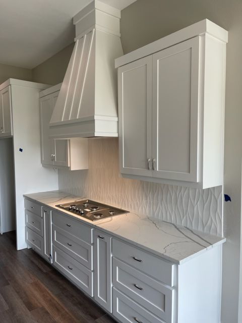 custom kitchen cabinets