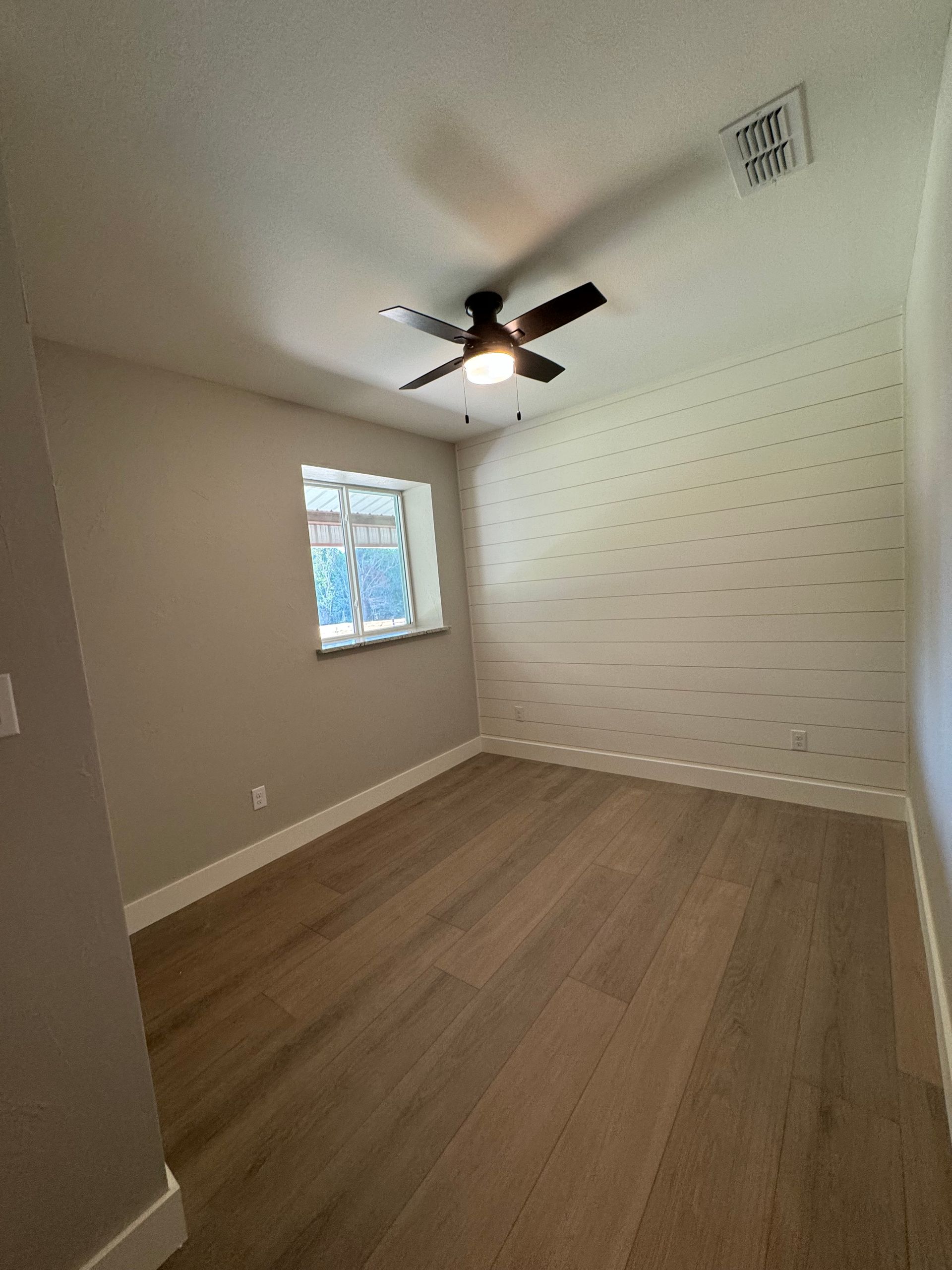 lindsey custom homes with shiplap