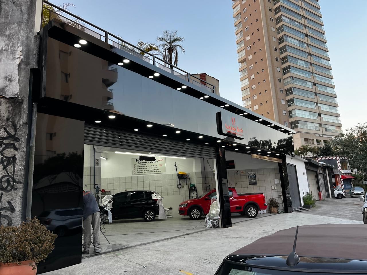 Fachada em ACM - Quality Vision Toldos e Coberturas