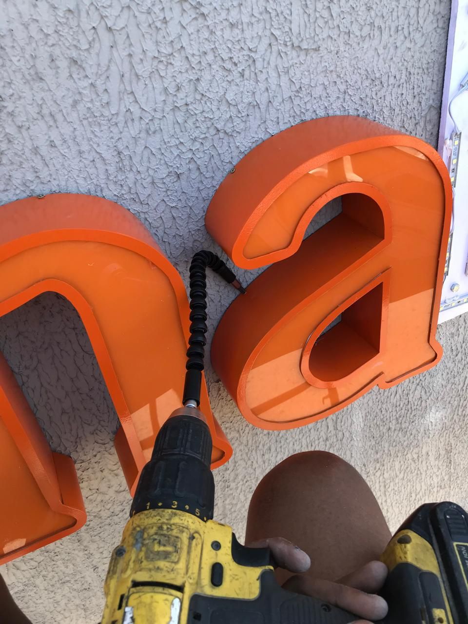 Letras Caixa - Quality Vision Toldos e Coberturas