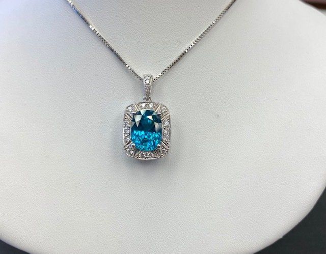 Gold Heart Pendant Necklace — Atlanta, GA — Aztec Jewelers