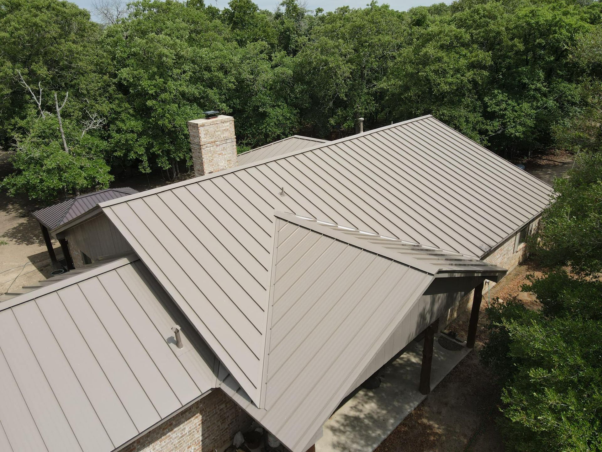 La Grange roofing contractor