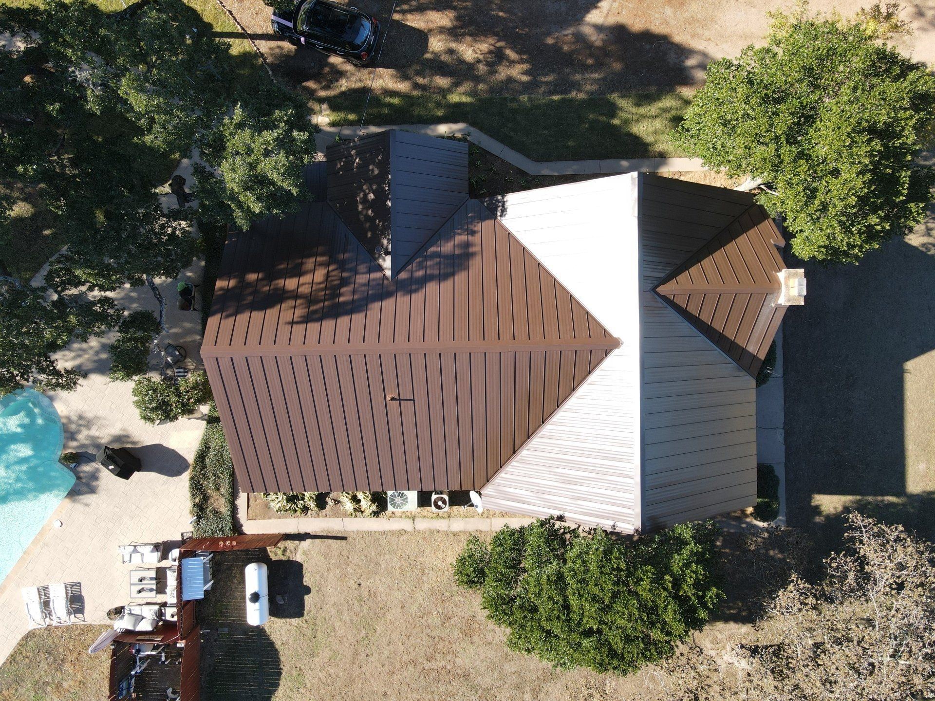 metal roof installation