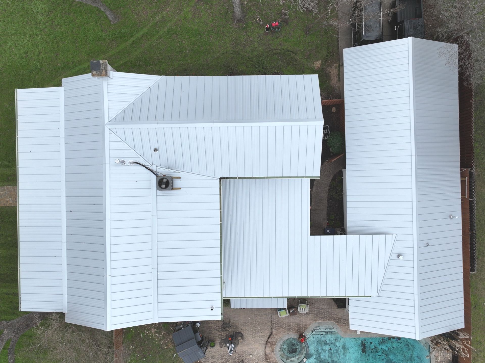 bastrop metal roof installation