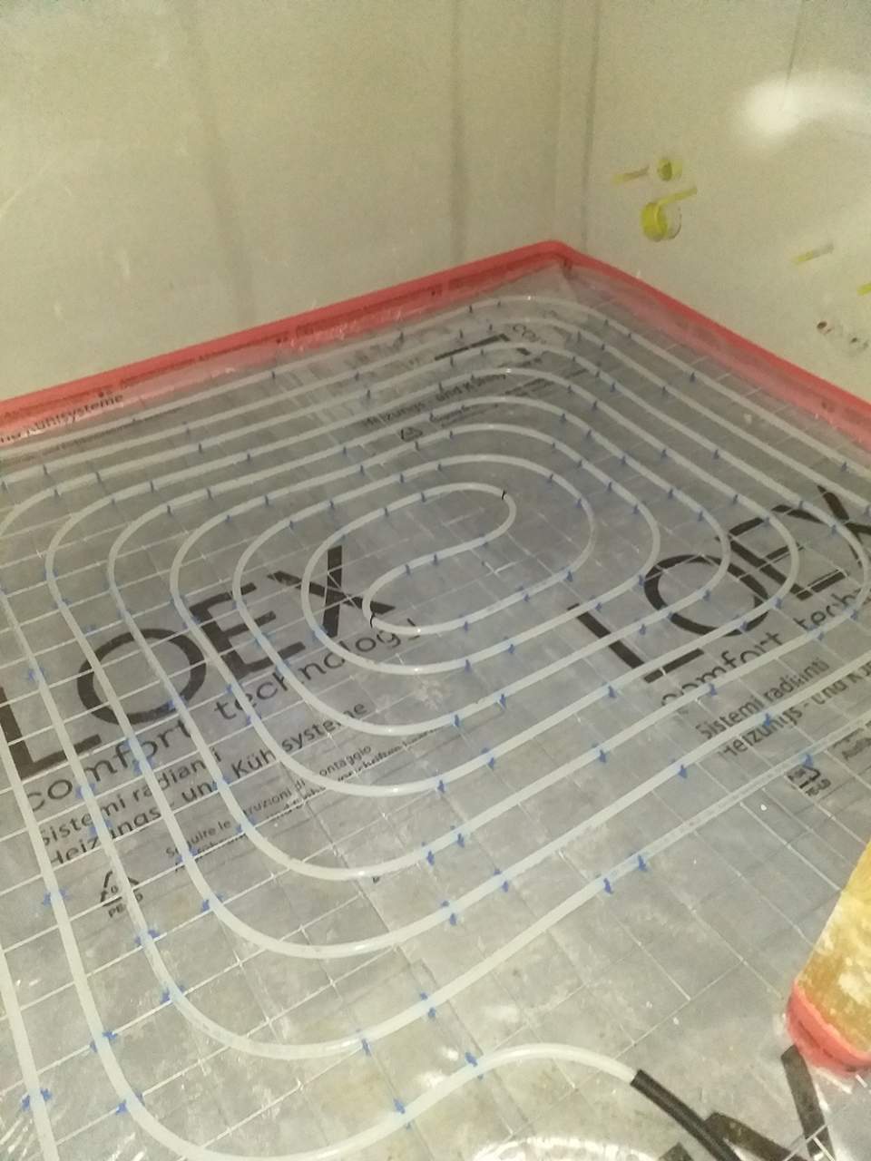 impianto di riscaldamento a pavimento