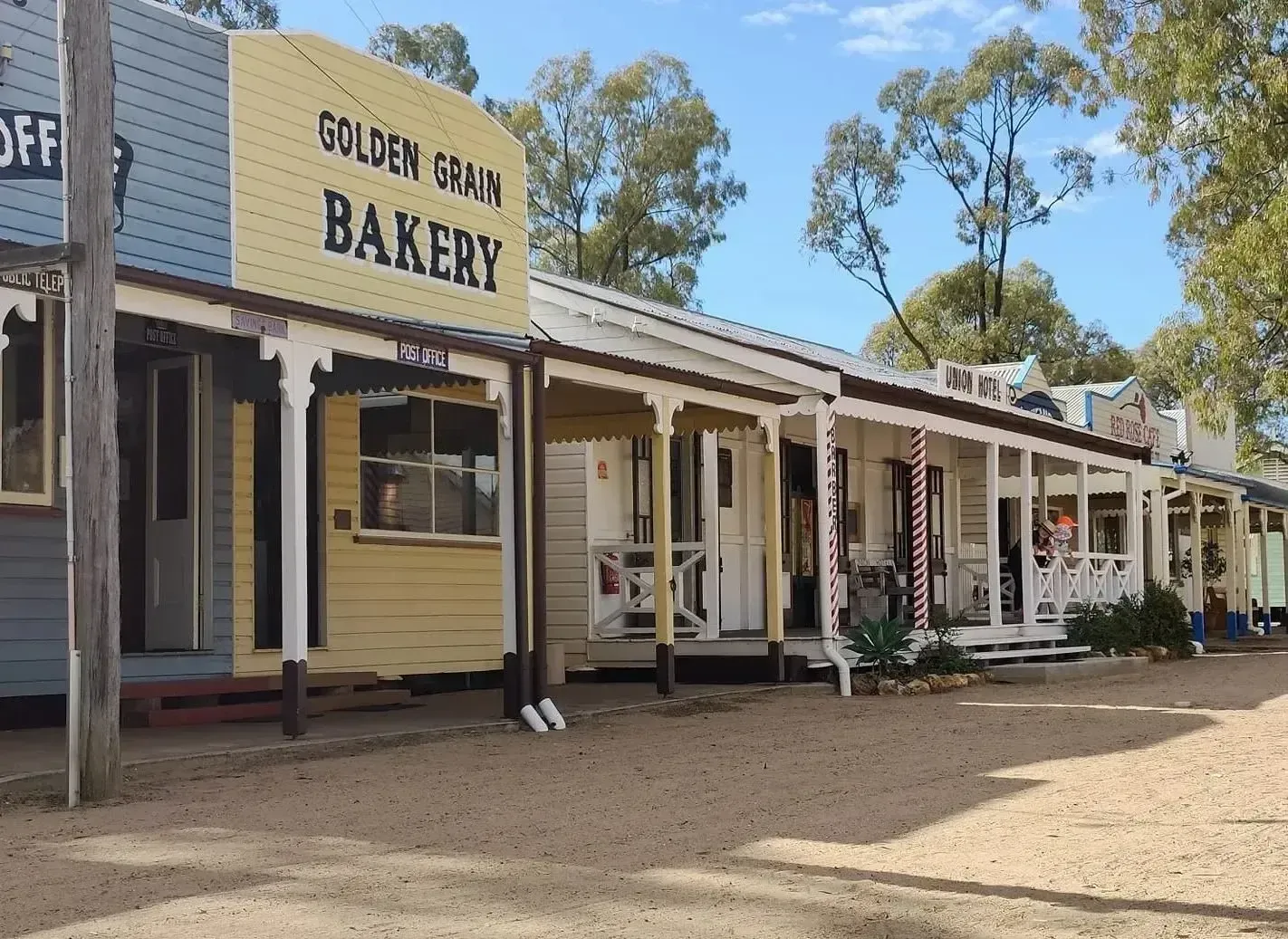 Stuff yourself with buns and breads at Golden Grain Bakery