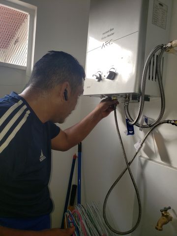 Handyman Service Panama - Instalación, Reparación y Mantenimiento de Calentadores de Agua