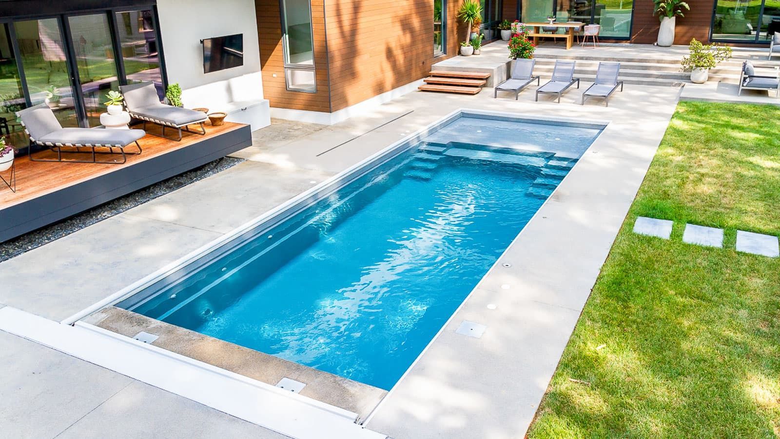 The Freedom Pool Range in Reef Blue