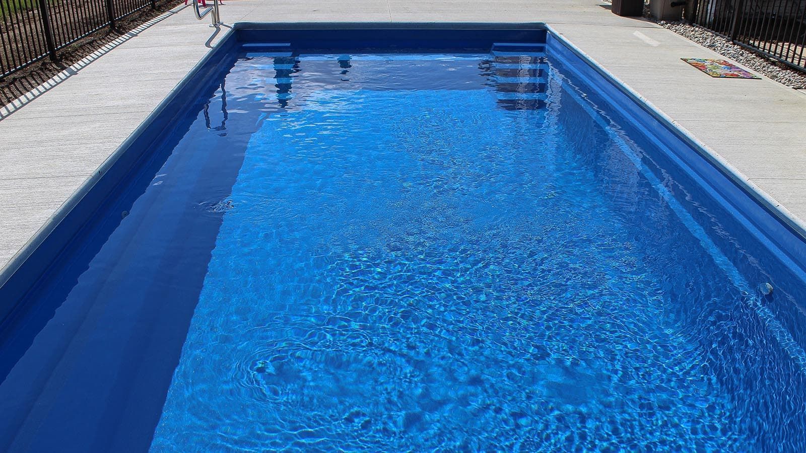 The Freedom Pool Range in Reef Blue Pool Color