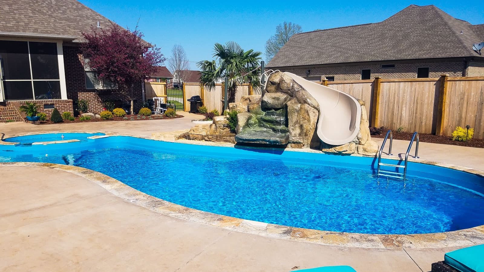 The Brilliant Pool Layout with Reef Blue Pool Color