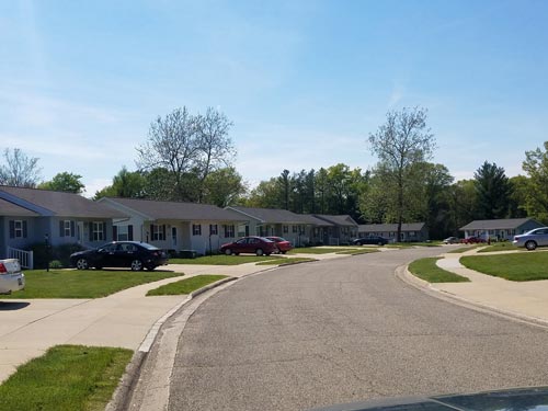 Community — retirement housing in Hanna City, IL