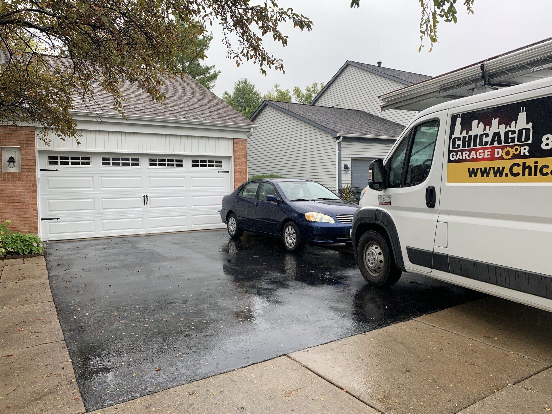 Long Panel Garage Door Design