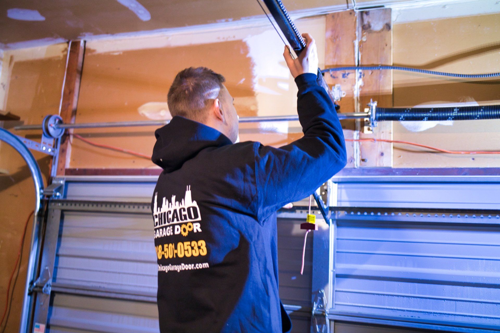 Chicago Garage Door - Door Cable Repair