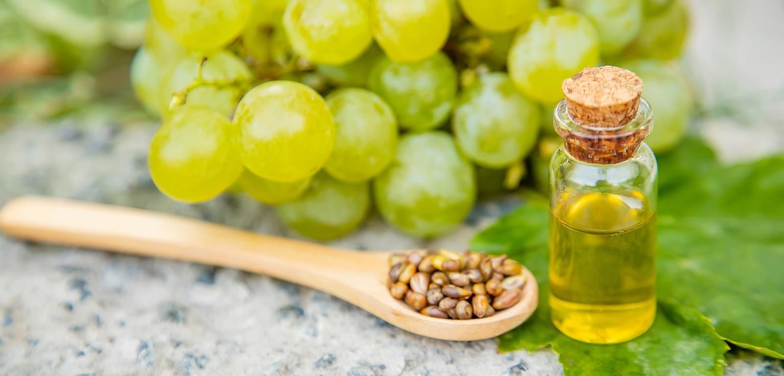 grape-seed-oil-in-a-small-jar