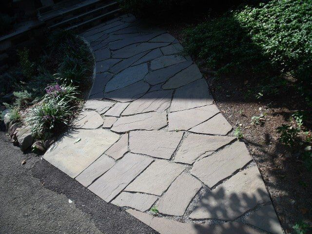 Stone Walkway - Masonry Company