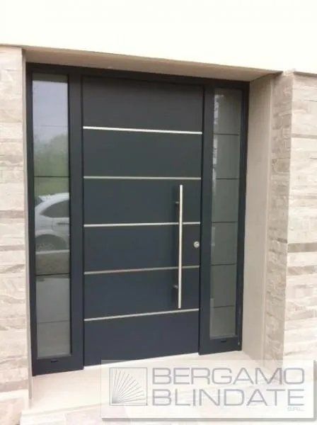 progettazione e posa di porte blindate a Bergamo