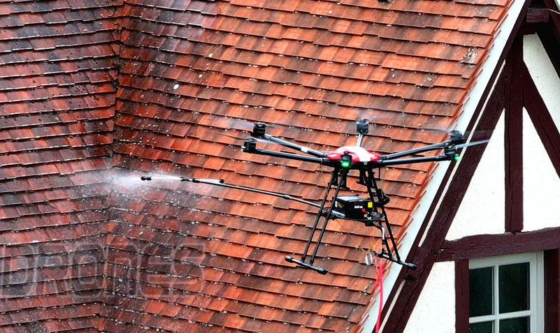 Nettoyage - Traitement toitures par DRONE - SAM DRONES