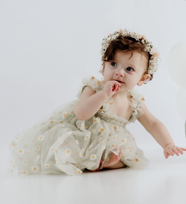 Vestido en tul bordado color verde aqua