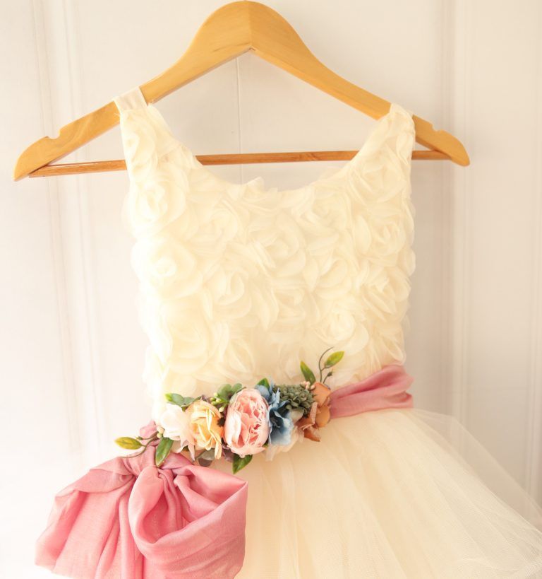 Vestidos Tull volados Natural