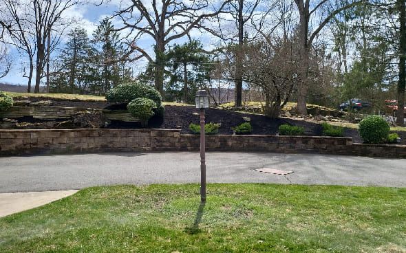 Trusted landscaping company in Hackettstown NJ with over 1000 completed installations, 20 years experience, licensed and insured crew, and reliable full service landscaping solutions