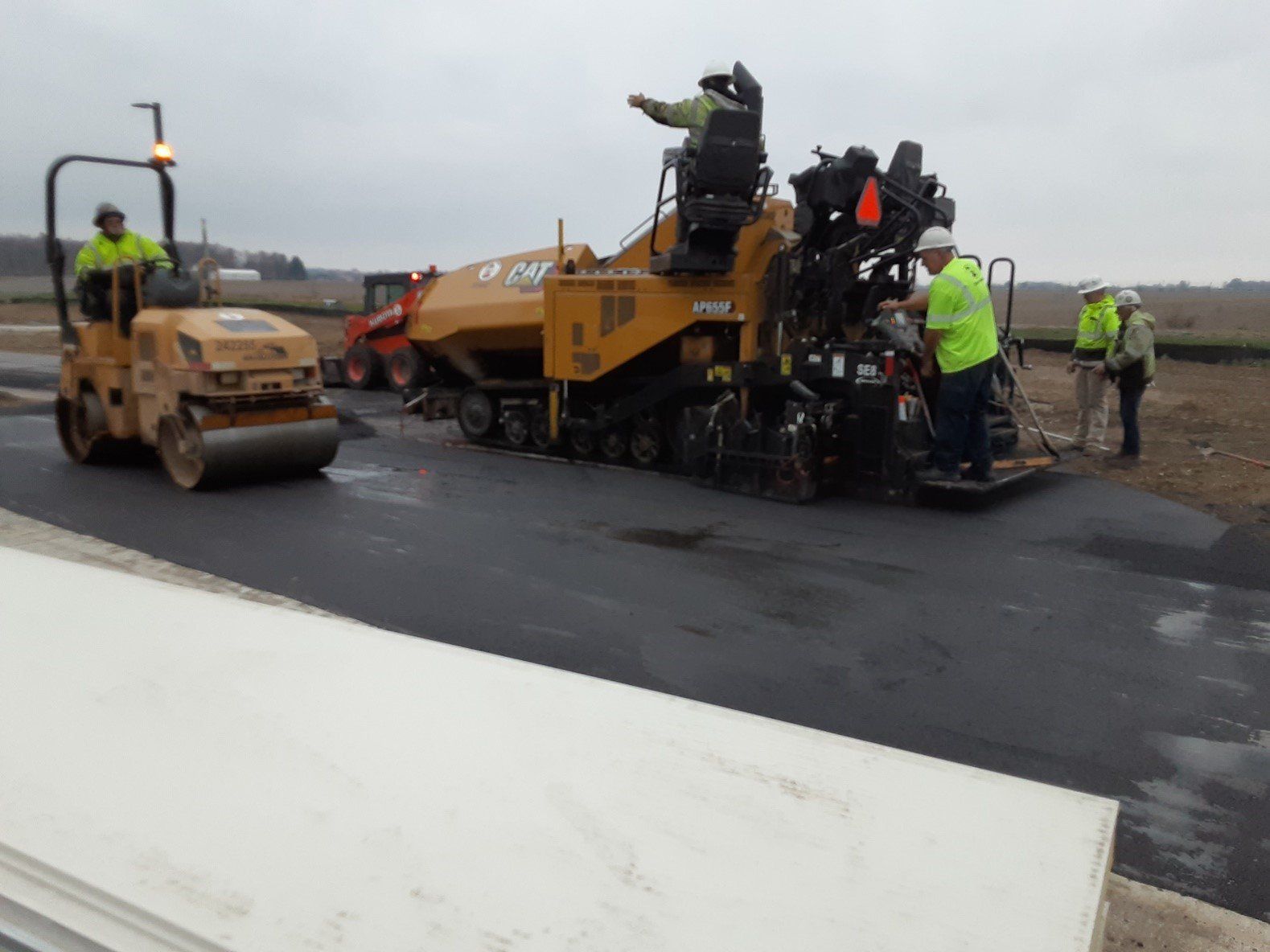 Projects // Nisou Enterprises