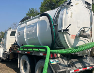 septic tank pumping