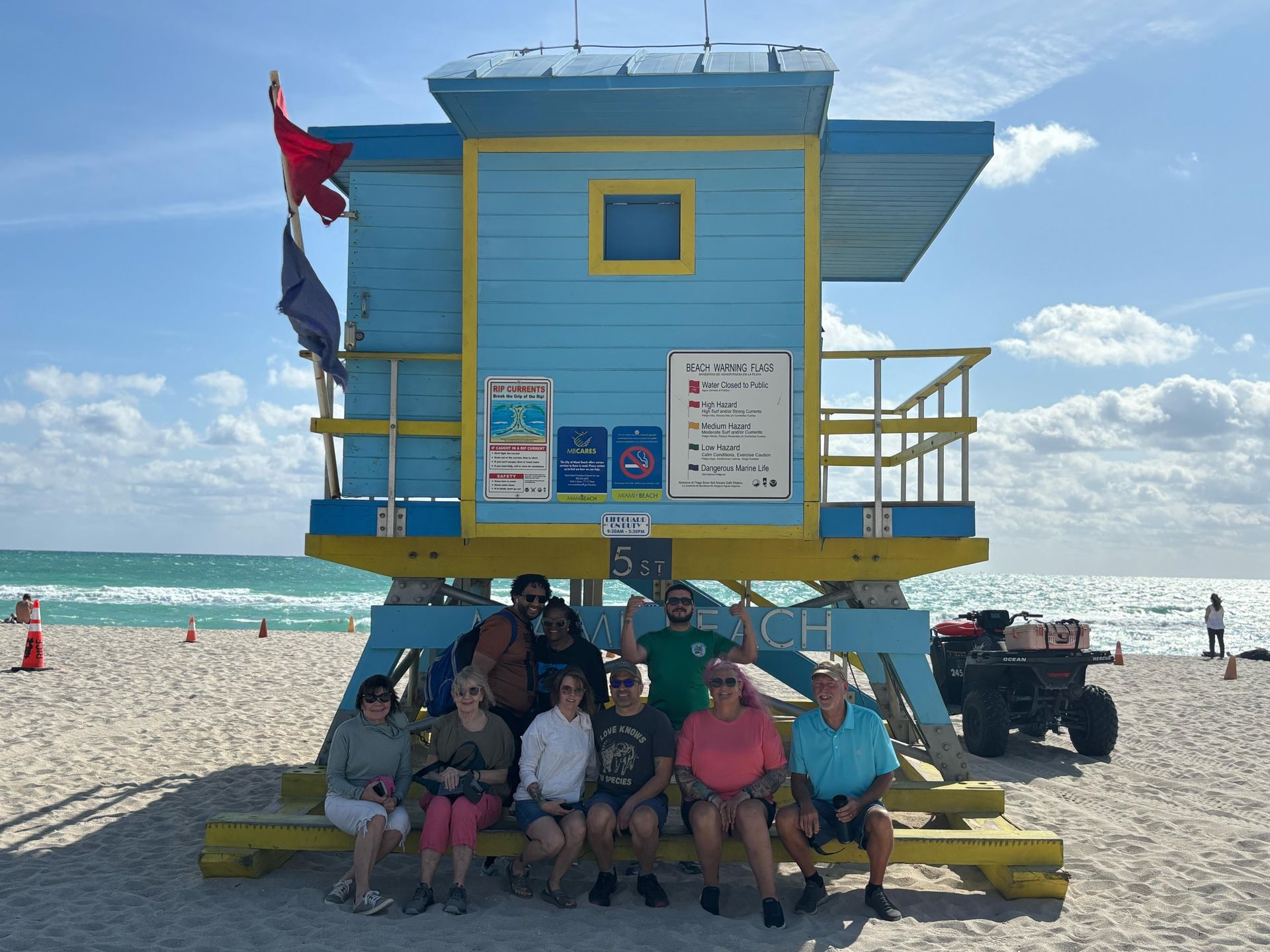 Miami Bus Tour with guided walking stops in the beach 
