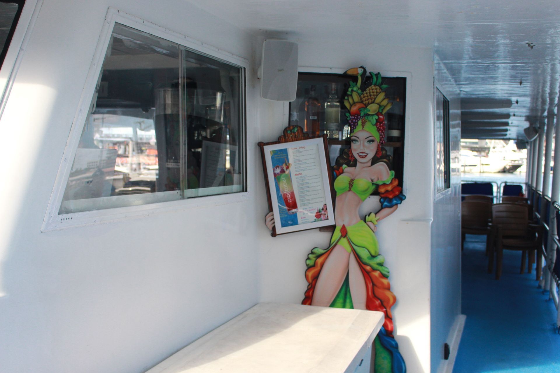 Miami Bayside Cruise with mojito bar onboard best boat tour map in Miami