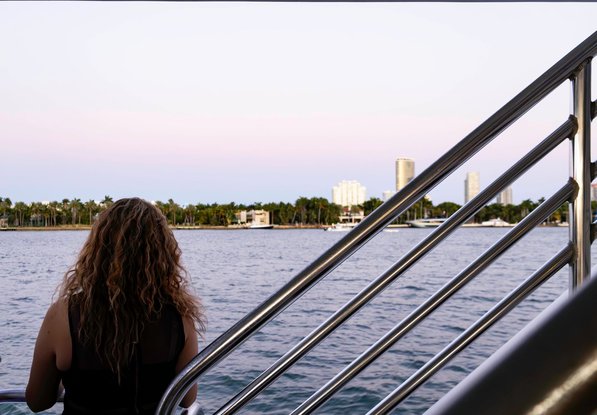 Miami boat tour at dusk seen on the Boat tour route