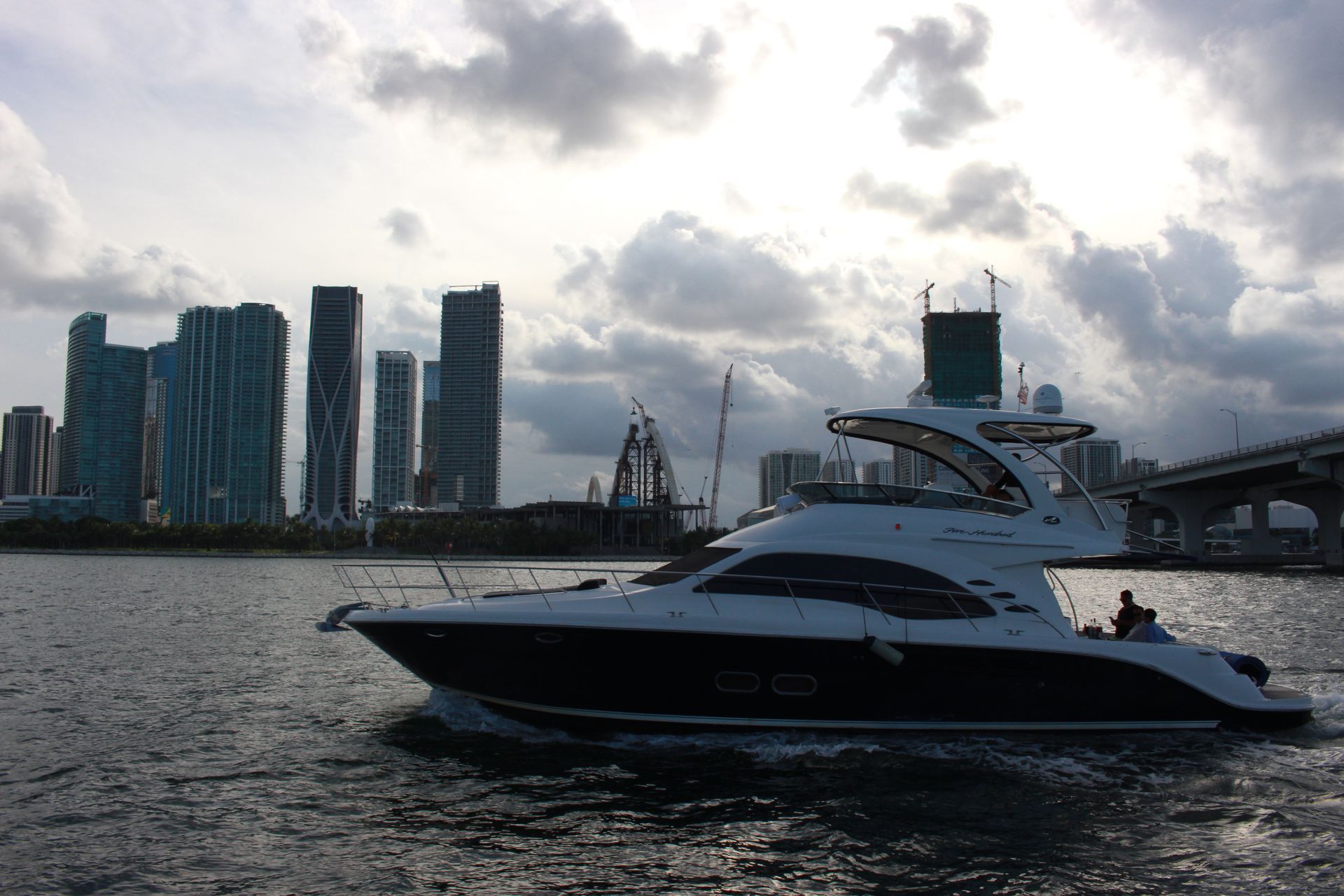 Yacht during the Bayside tour on boat