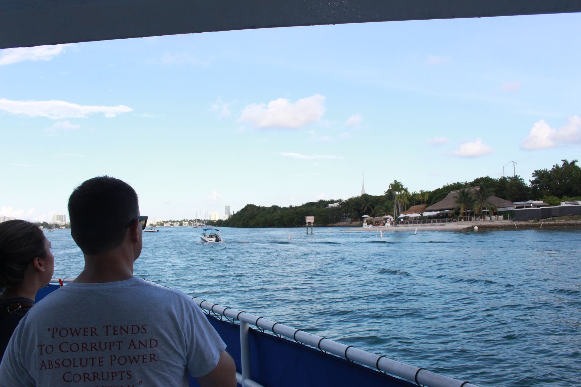Guest looking at Jo ja Beach restaurant 