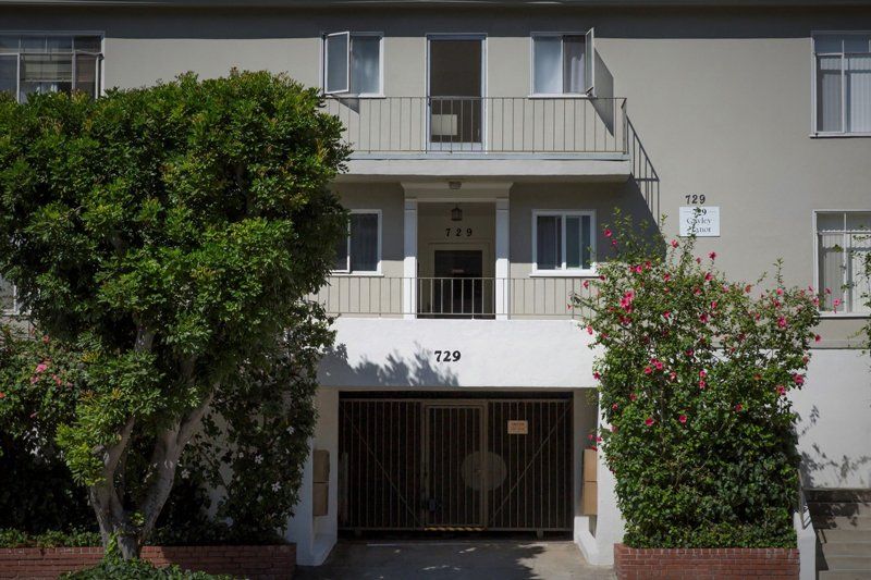 Gayley Manor exterior