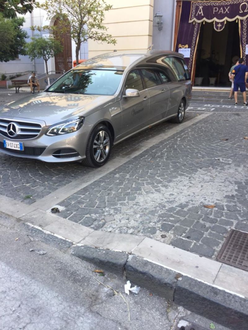 organizzazione dei funerali