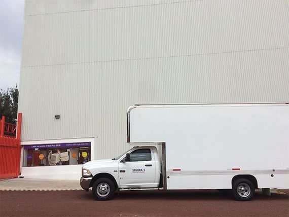 TRANSPORTES Y MUDANZAS SEGURAS