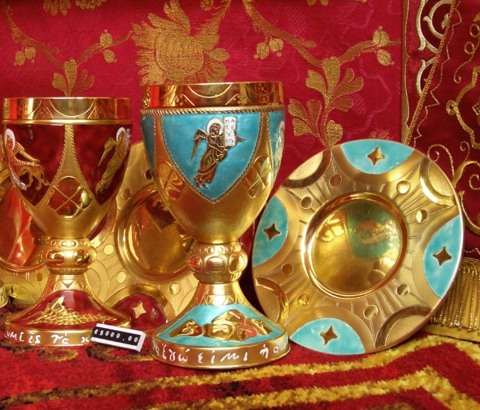 paramenti e vasi sacri