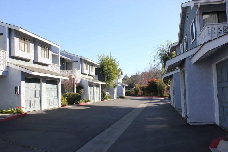 South Hills Villa Apartments 4