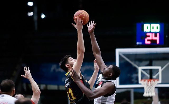 Basquete Osasco 71 x 93 Corinthians - Paulista de Basquete 2022