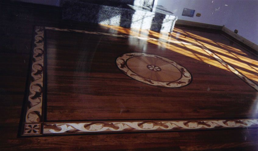 Border & Medallion Floor Design - Mundelein, IL - Wizard of Wood Flooring