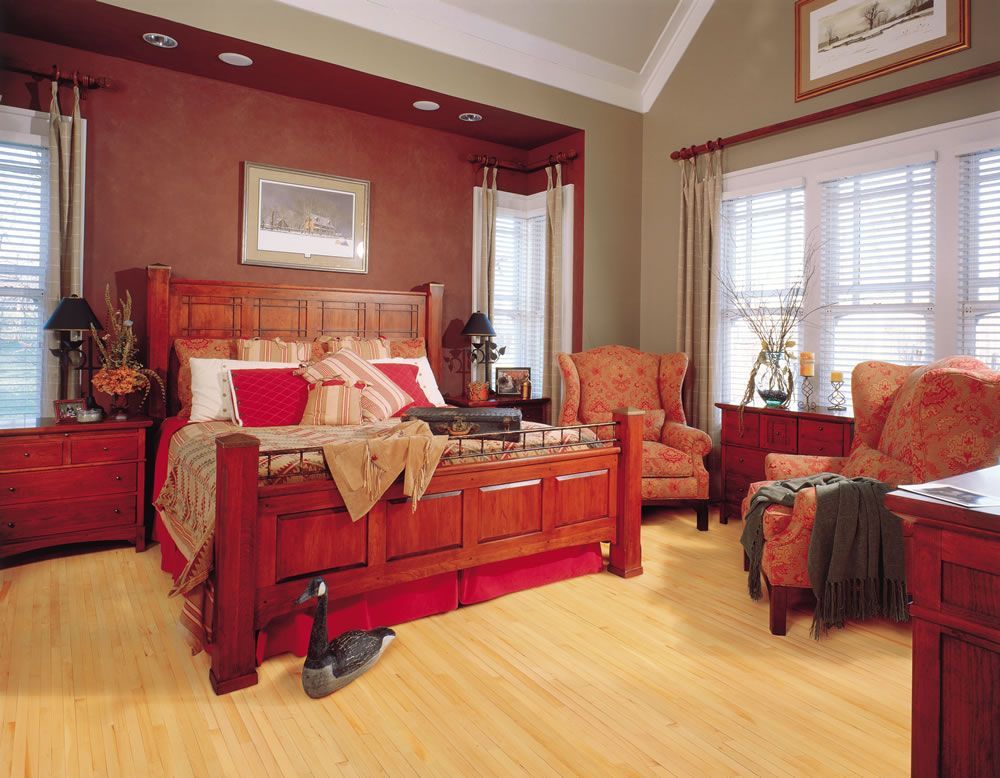 Bedroom with domestic style floors - Mundelein, IL - Wizard of Wood Flooring