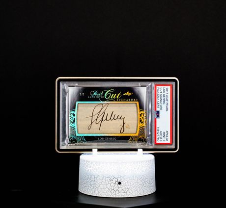 2017 Leaf Purl Cut Signatures, Lou Gehrig (SN: 1/1) #PCLG1 (PSA Card Mint 9 Auto 8 PSA: #118427760) 