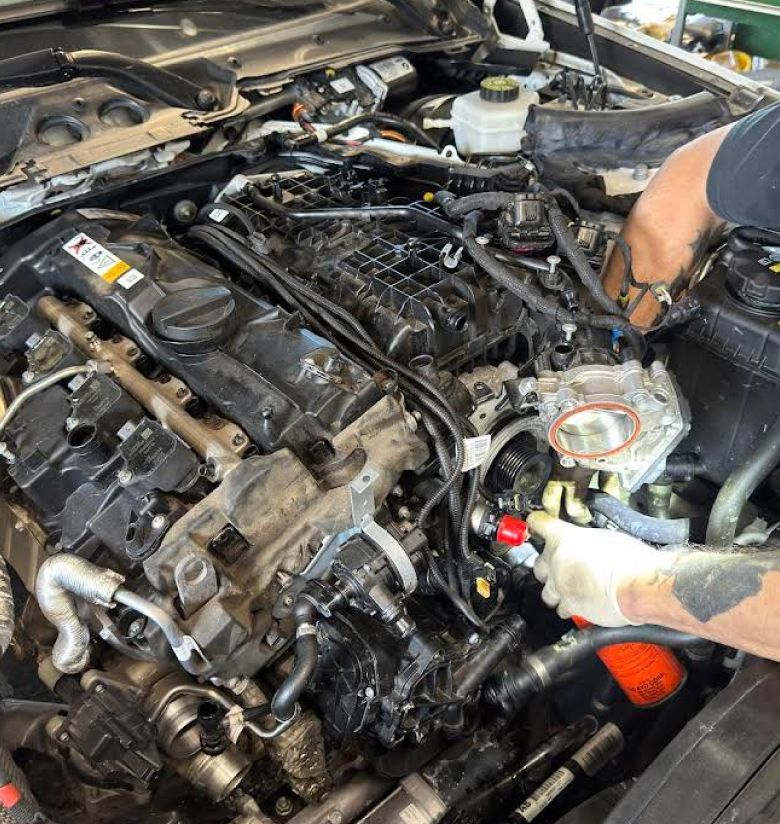 Gravity Service Center - Highland Park Engine Repair