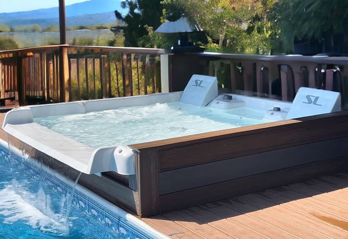 Tanning Shelf for Backyard Pool