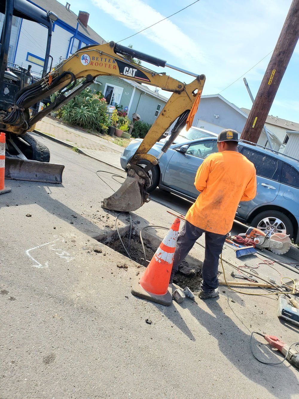 Worker Digging for Sewage — Richmond, CA — Better Rooter
