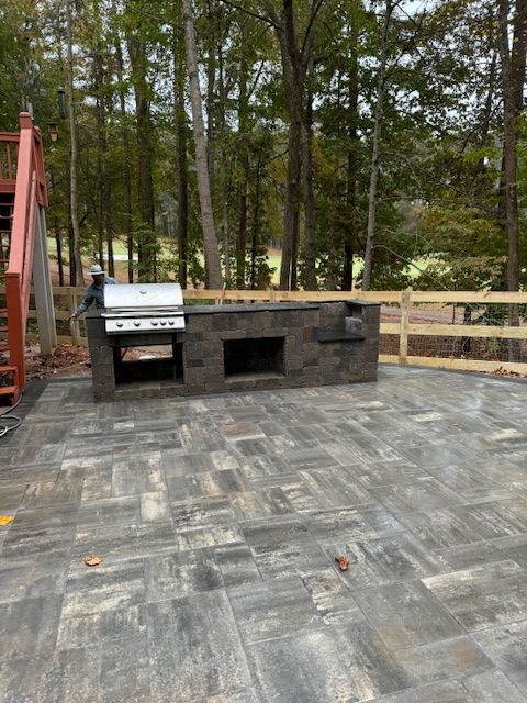 Outdoor Kitchen, Fireplace, and Fire Pit 64