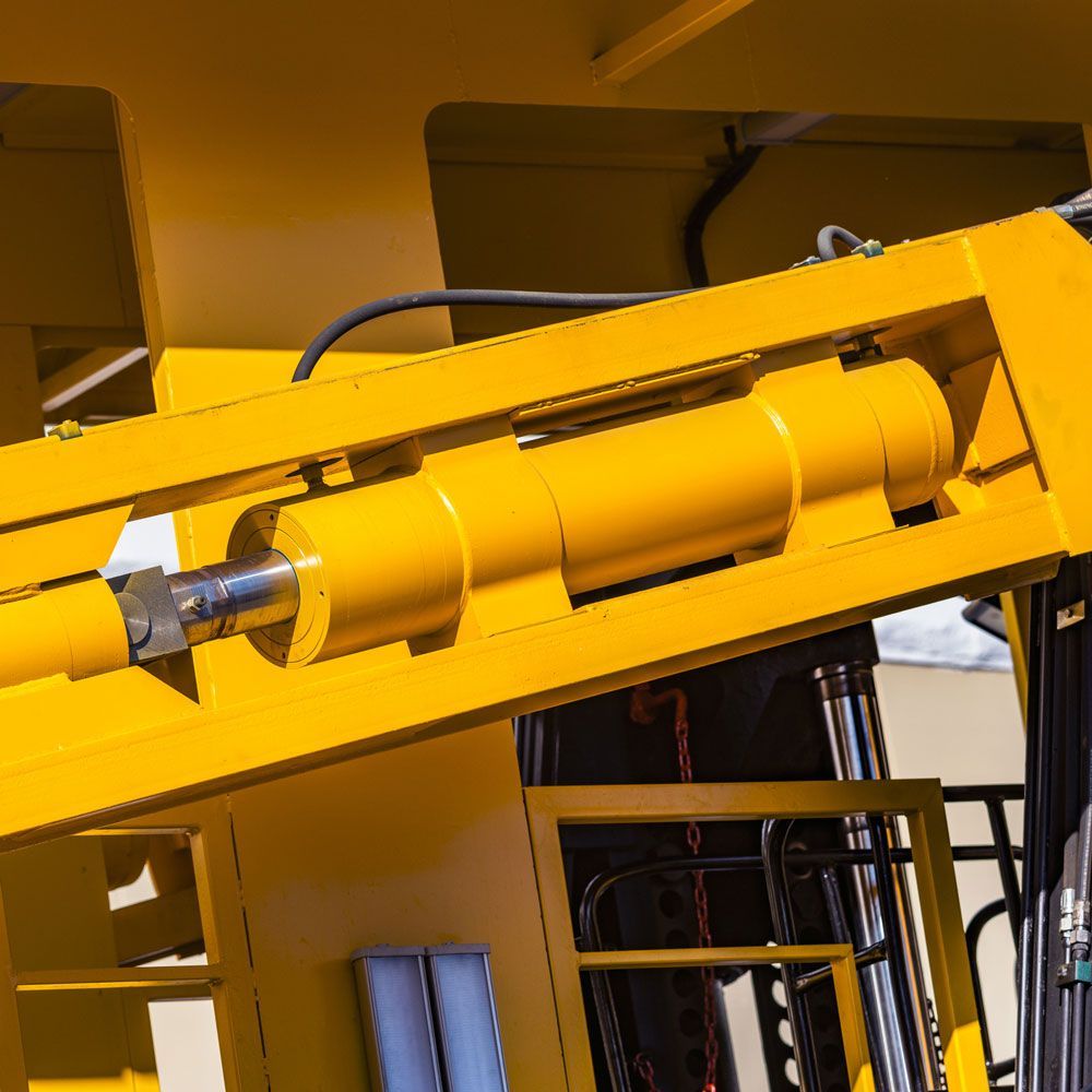 Powerful Hydraulic Cylinder — South Fork, PA — Reighard Machine Inc.